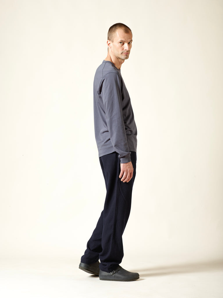 t-shirt long sleeve