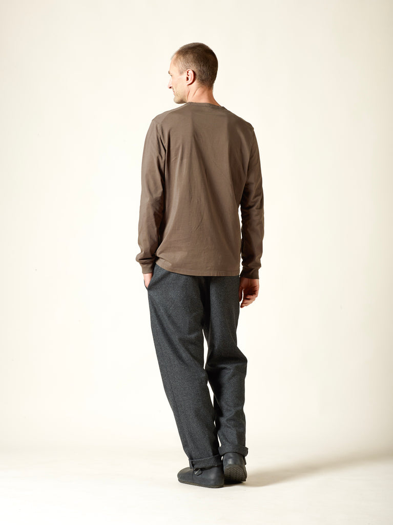 t-shirt long sleeve