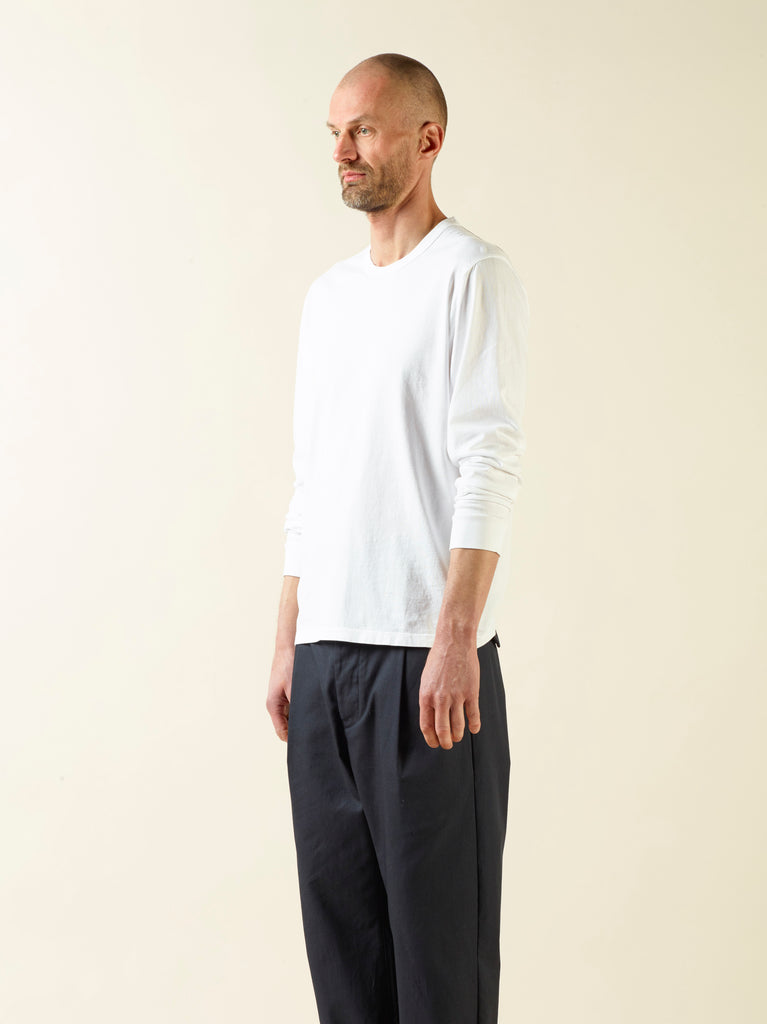 t-shirt long sleeve