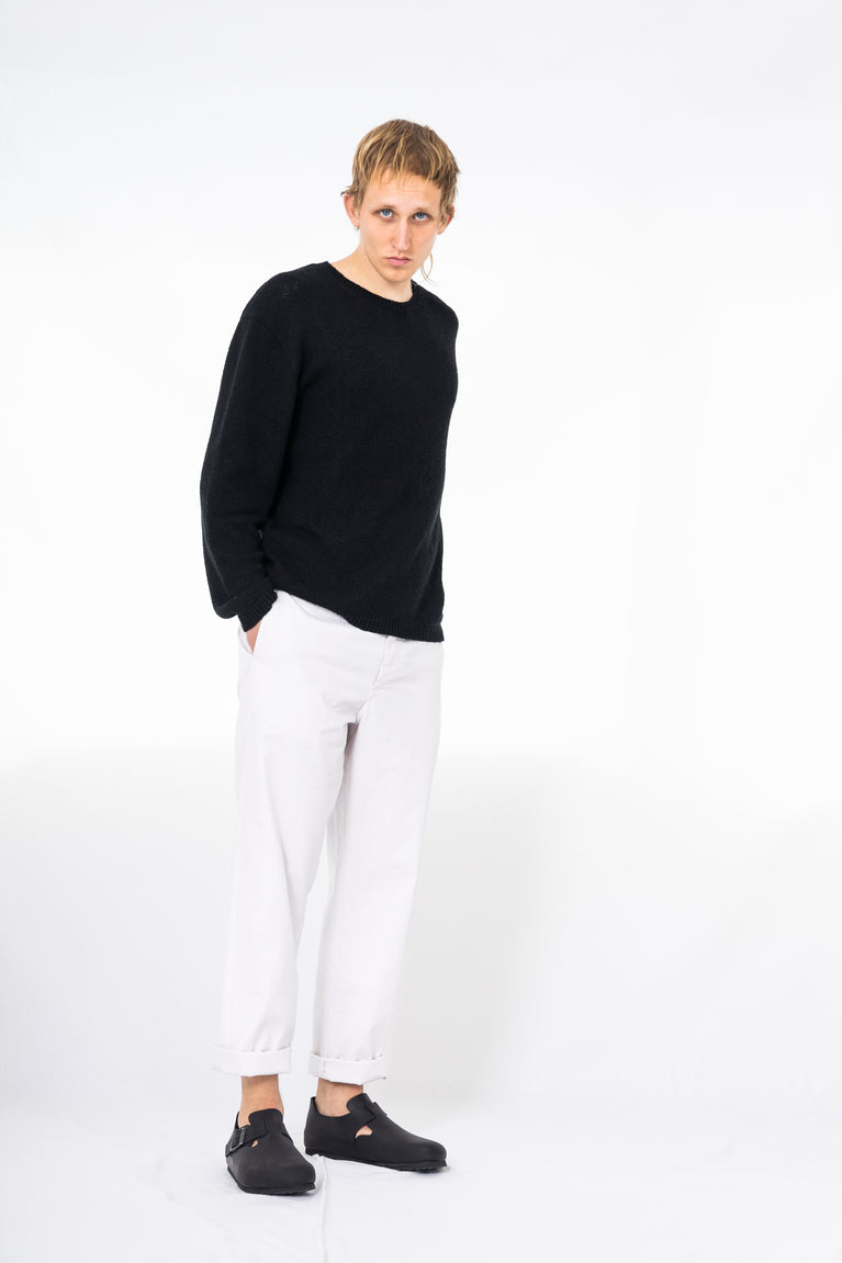 oversized four button cardigan in soft shetland  oversized shirt in heavy cotton with contrast stitch  chino pant in cotton drill , 7d collection , 7d , belgian brand , ikkoopbelgisch