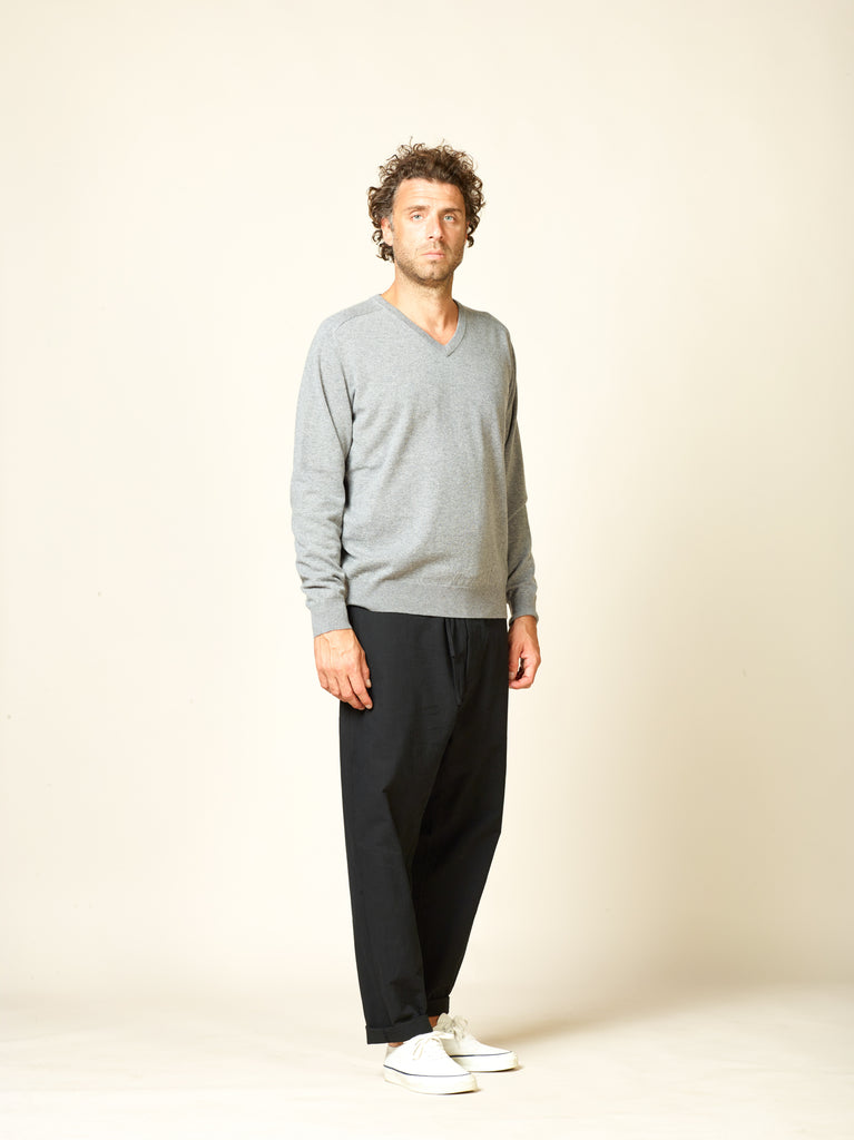 v neck sweater