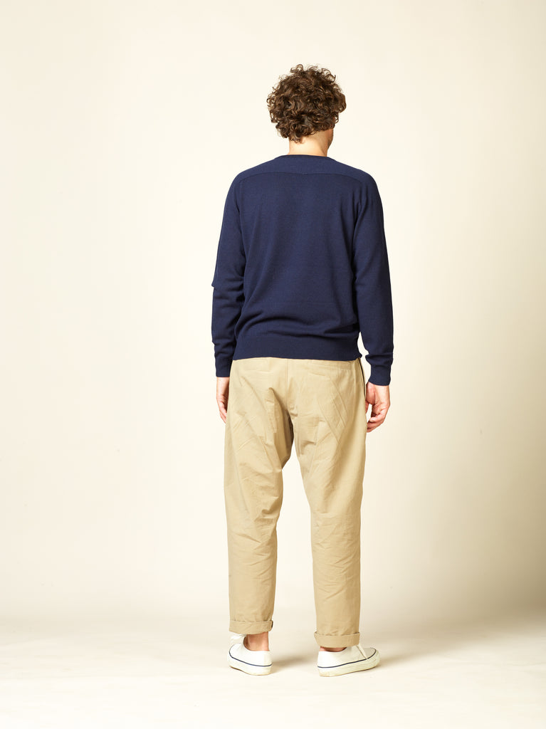 v neck sweater