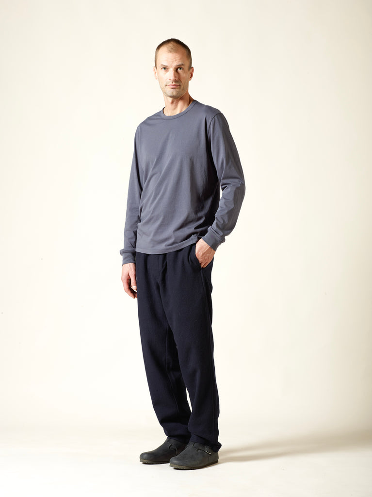 t-shirt long sleeve
