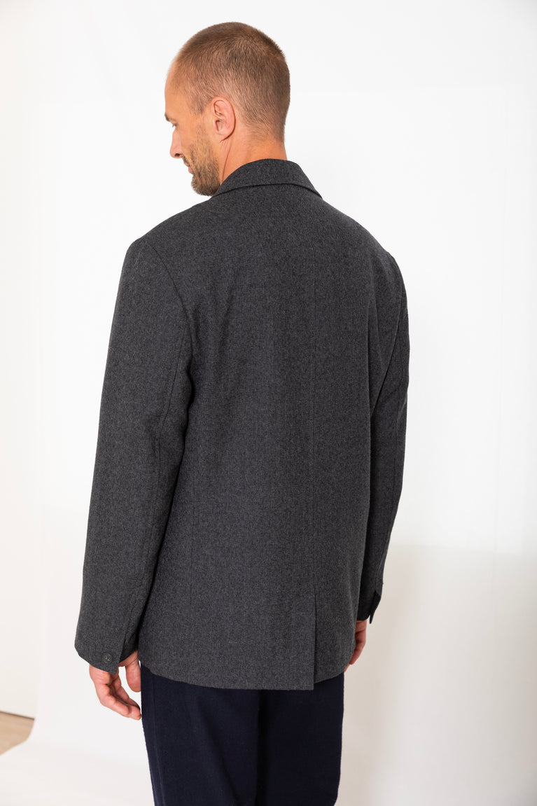 2 button jacket