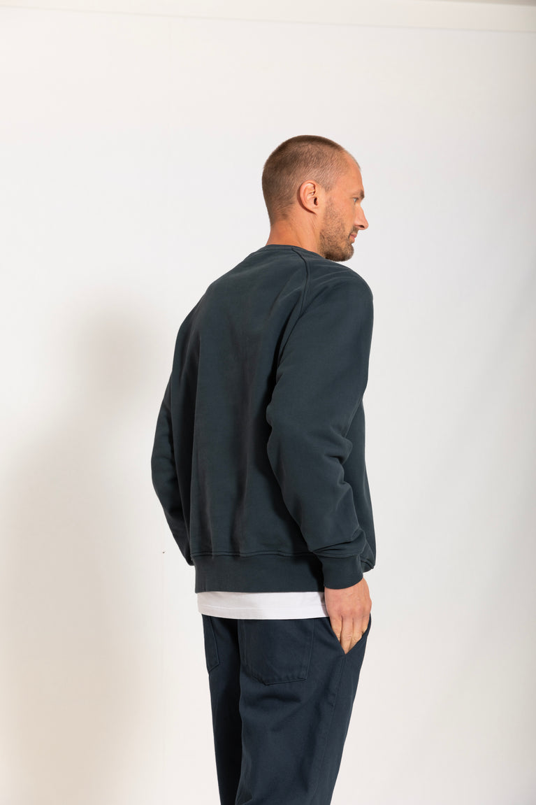 raglan sweater