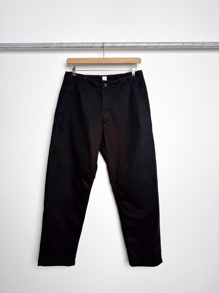 regular trouser